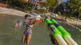 Water Sports Stream Machine reload action showing quick submersion and refill.