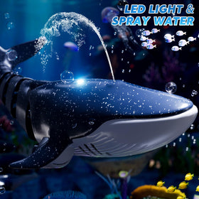 Watudou 1:18-scale whale shark toy in action with realistic steering