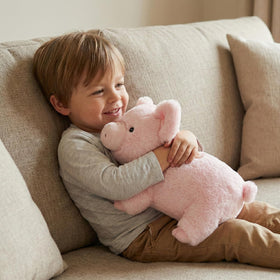 WEIGEDU pig with embroidered eyes, safe, durable design for children.