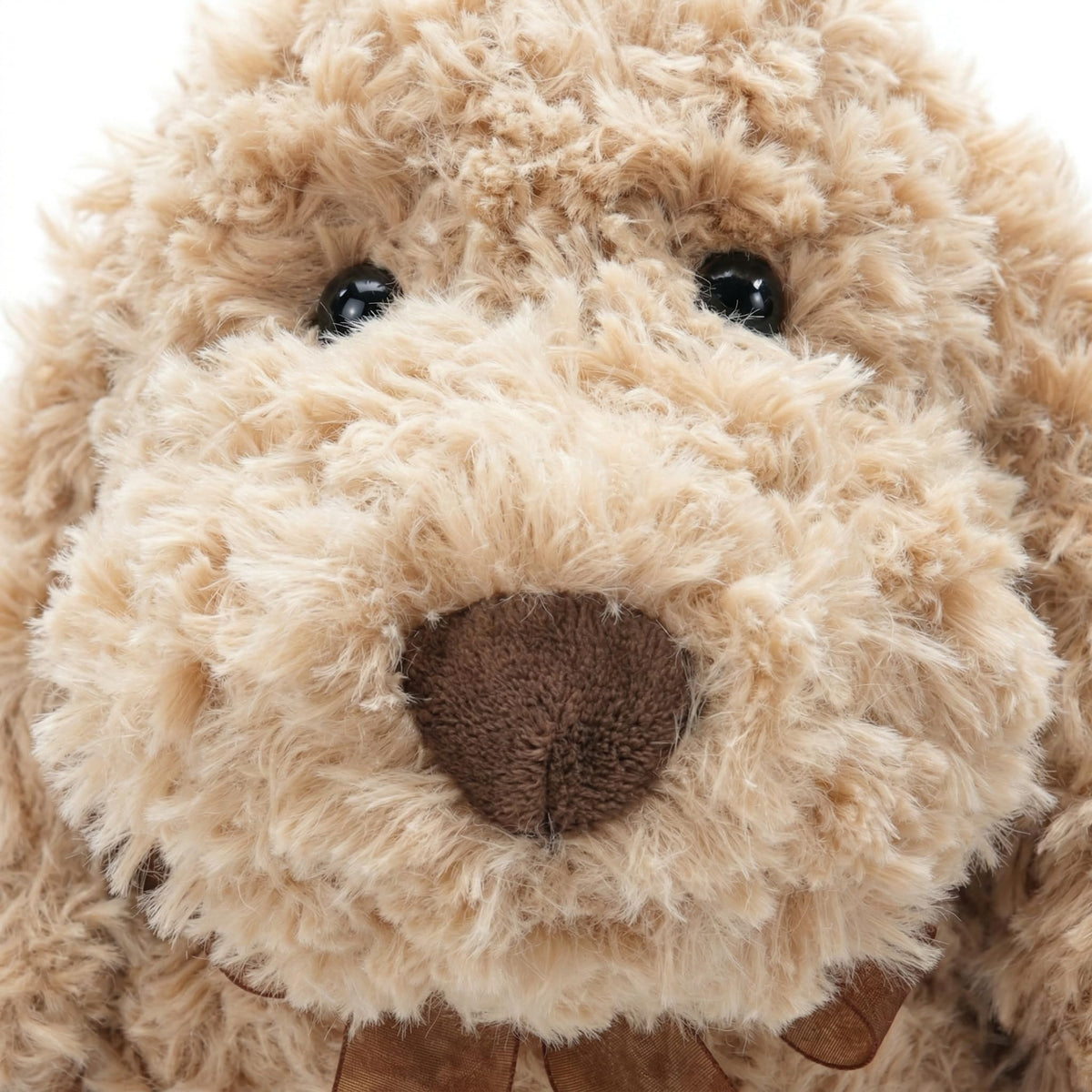 WEIGEDU Goldendoodle plush durable fabric, built for hugs and endless stories.