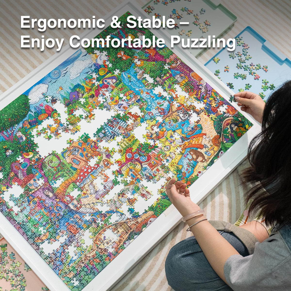 WELGEE ergonomic sloped edge reduces wrist stress during long puzzling sessions.