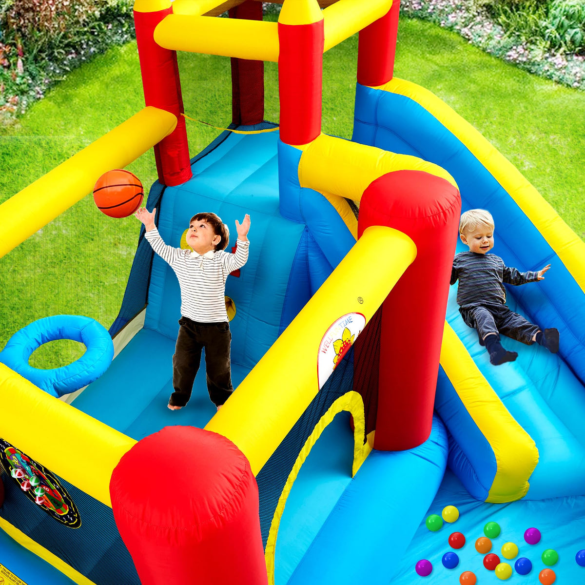 WELLFUNTIME mesh safety netting keeps play contained and visible.