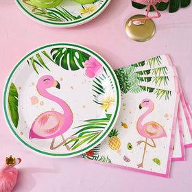 WERNNSAI Flamingo napkins close-up ideal for quick cleanups