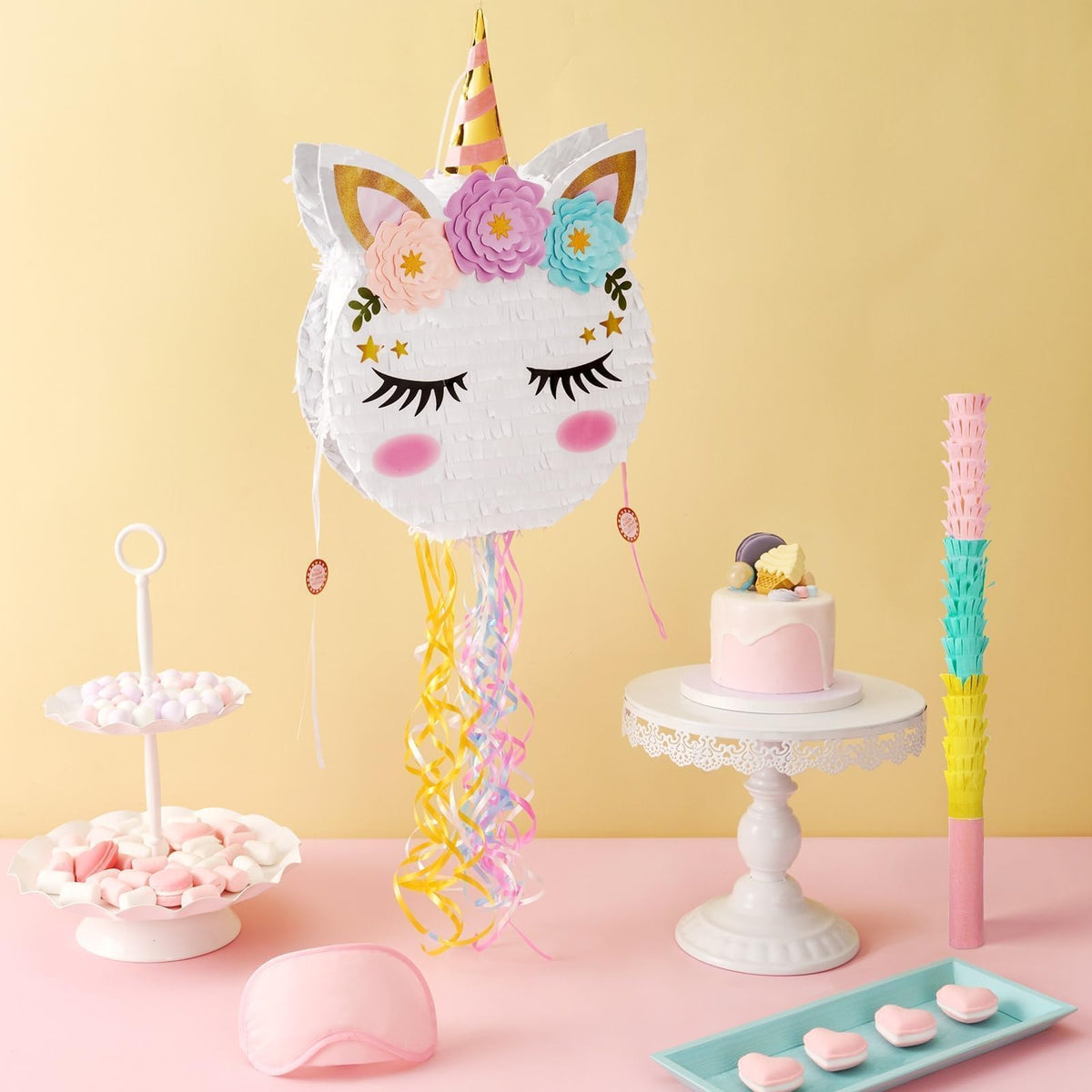 WERNNSAI pinata set featuring durable materials for lively games