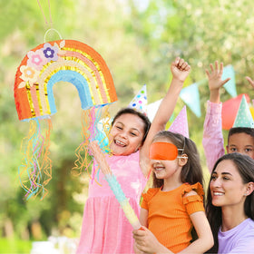 WERNNSAI gold shiny paper cover adds sparkle to the pinata appearance