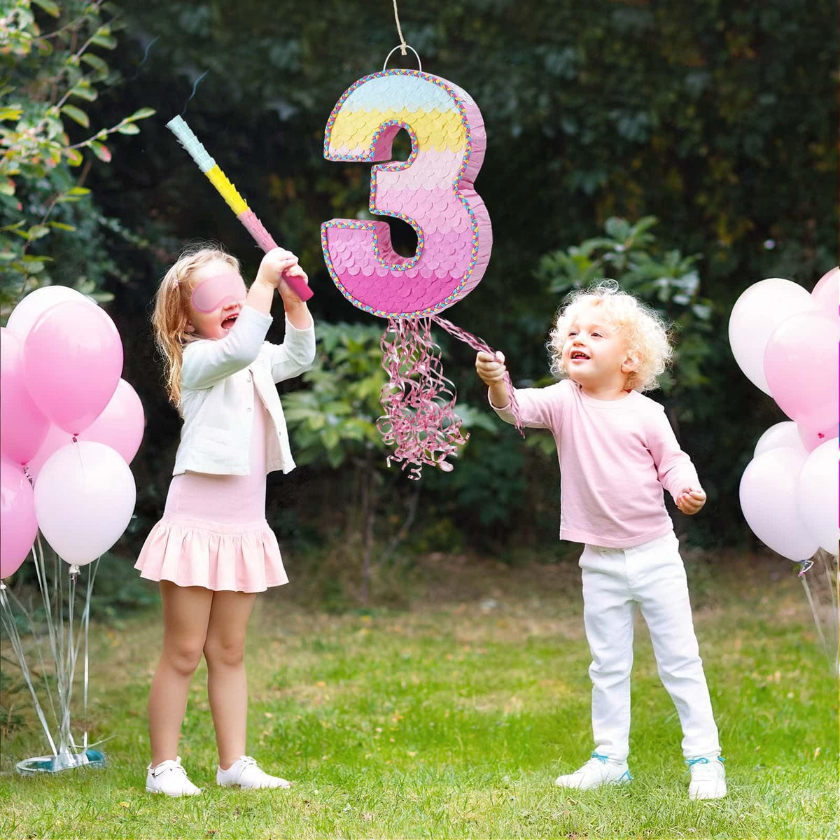 WERNNSAI Pinata includes blindfold and bat for immediate party games.