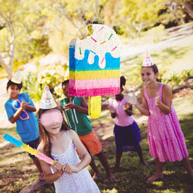 WERNNSAI summer party pinata setup showcases versatile decor and interactive fun