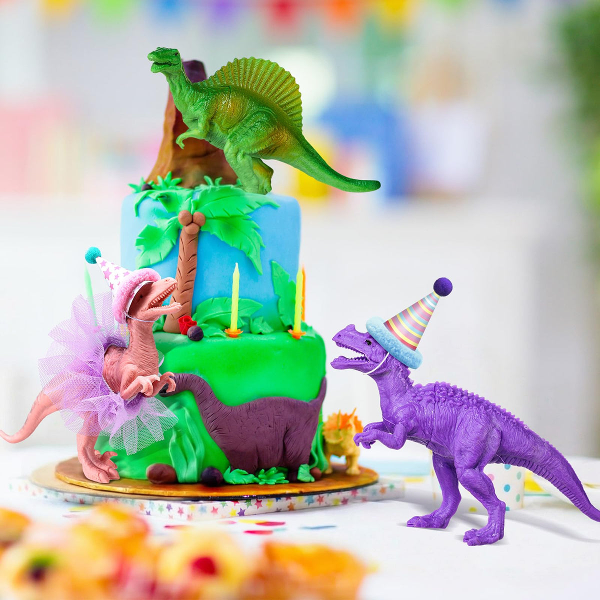 Weysat cake toppers kit helps create reusable party decorations.