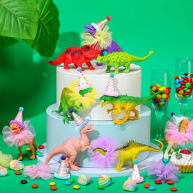 Weysat mini skirts for dino figures provide playful dessert flair.