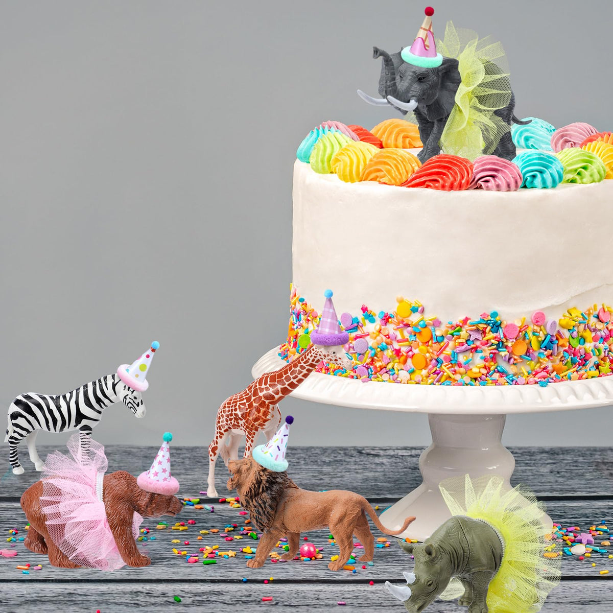 Weysat set is reusable for upcoming jungle-themed celebrations.