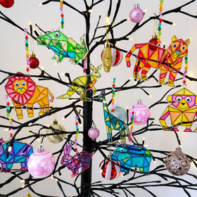 Winlyn Jungle Monkey Suncatcher playful window art for creative kids