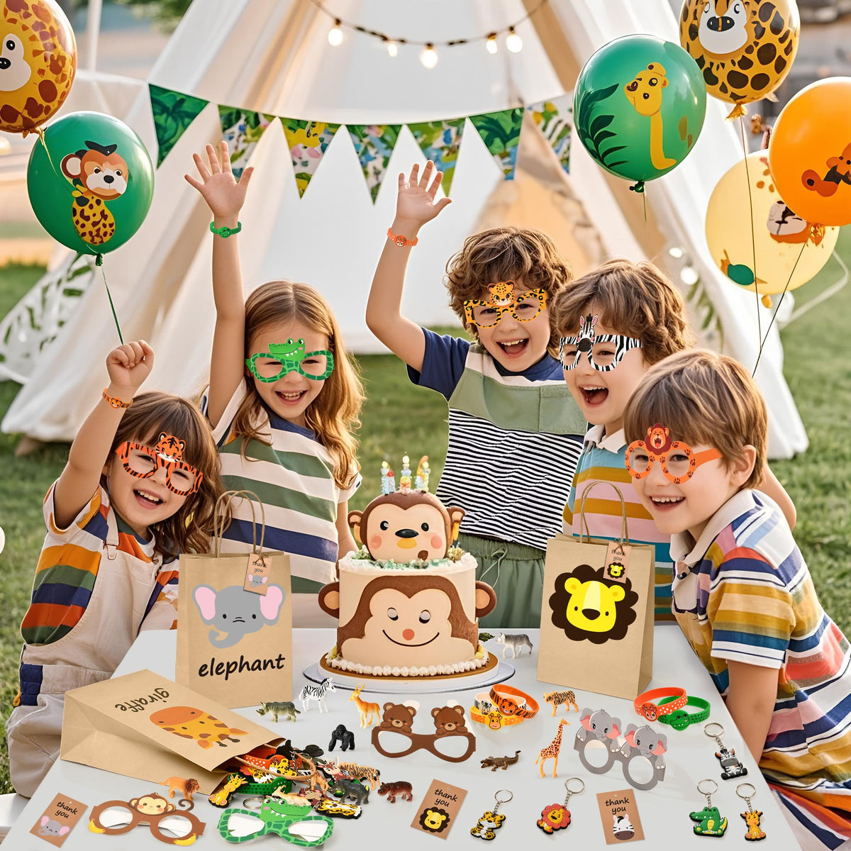 Winrayk animal-head design gift bags offer a cute, collectible safari look.
