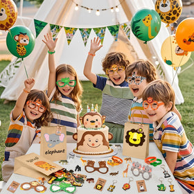 Winrayk animal-head design gift bags offer a cute, collectible safari look.