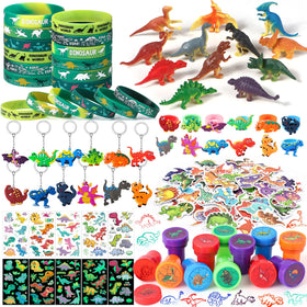 Winrayk dinosaur figures for party favors, ideal take-home treasures.