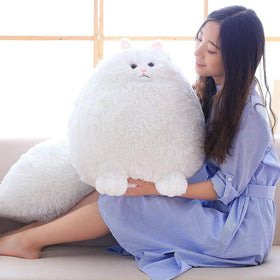 Close-up of Winsterch fluffy white cat plush showing soft fur and friendly face