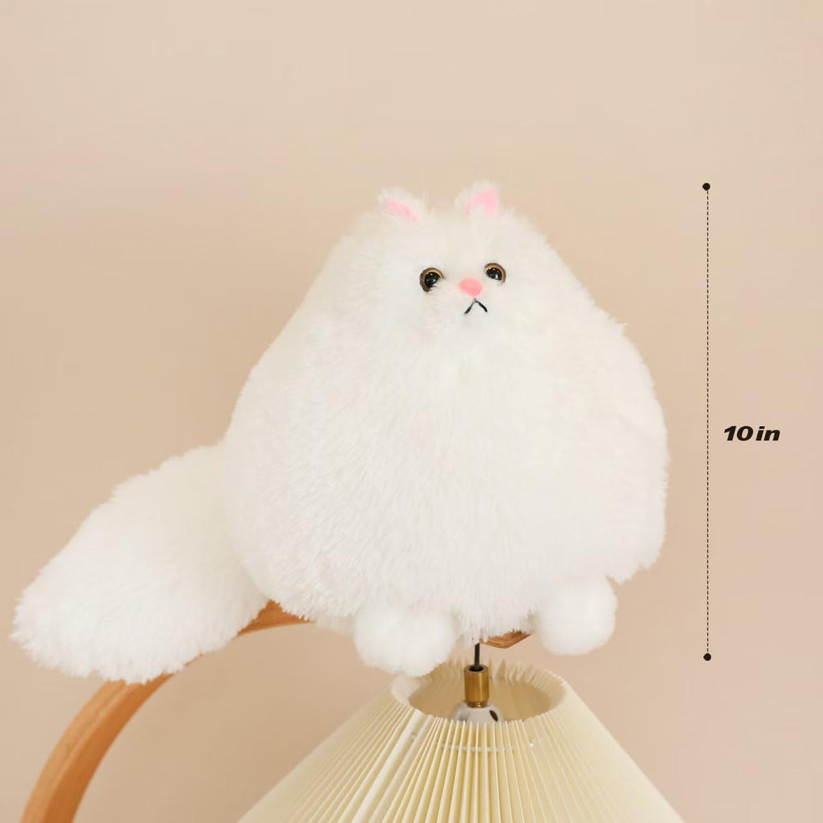 Winsterch plush cat face detail with tiny ears and pink nose for adorable play.