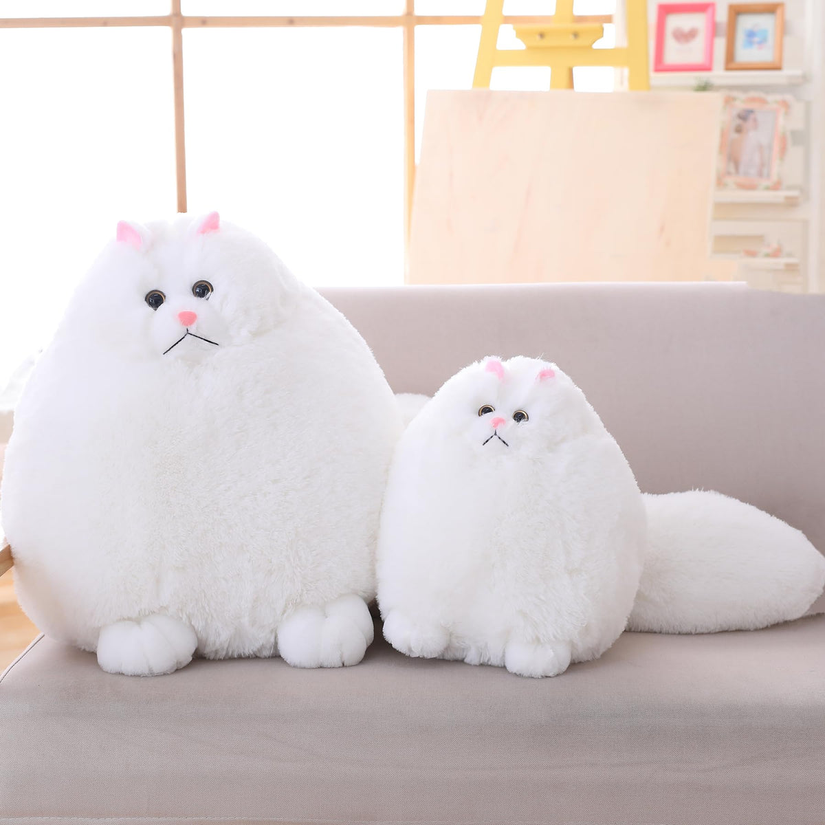 Vacuum-pack shipping of Winsterch cat plush, easy unboxing and fluffing