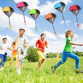 Wizzosivoor safe non-toxic materials protect kids during landings.