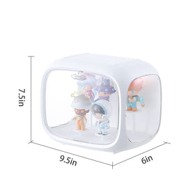 WMM moistureproof display box keeps action figures clean and protected
