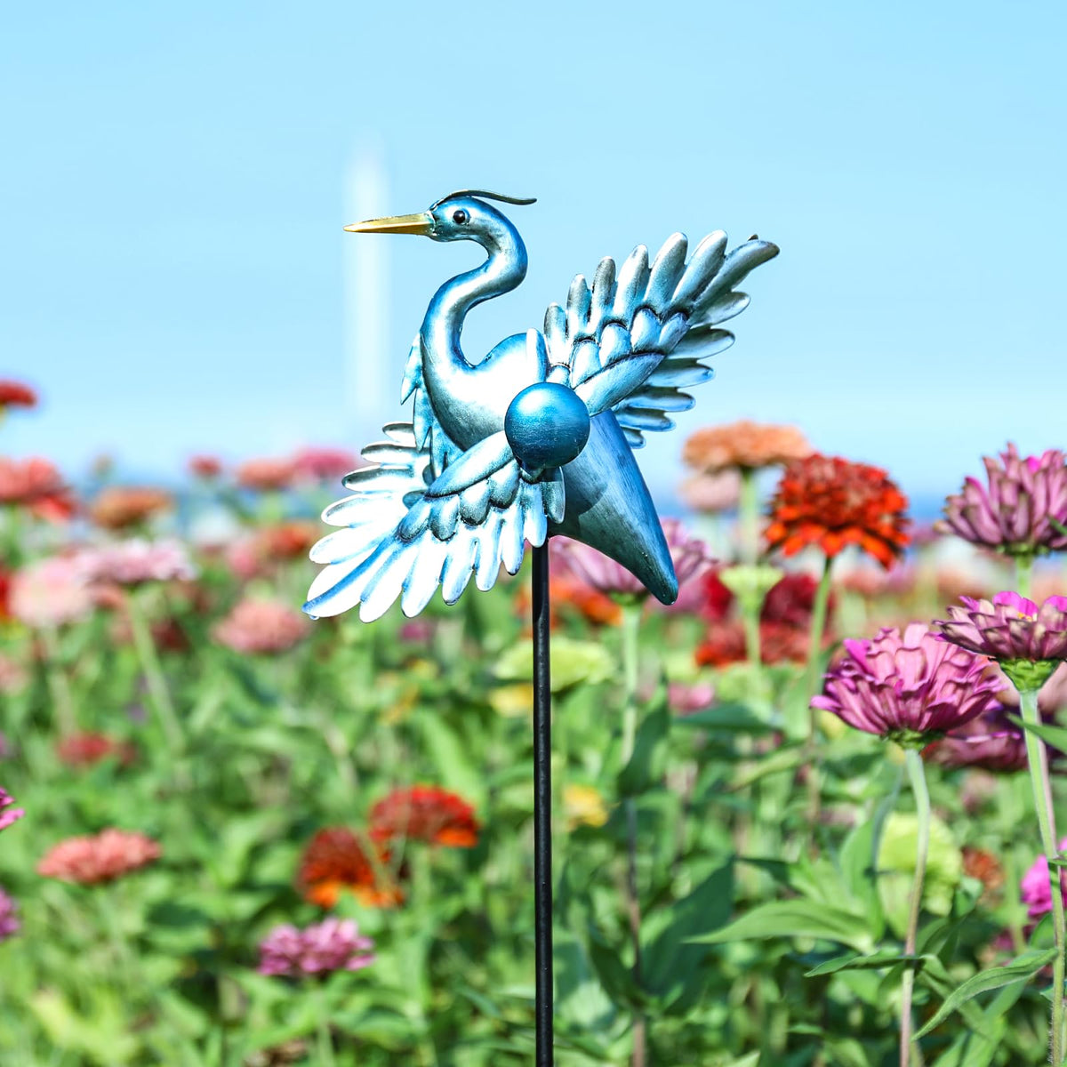 WONDER GARDEN wind spinner with blue blades rotates smoothly on bearings