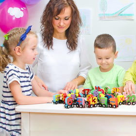 Wondertoys number train assembly layout supports versatile setups