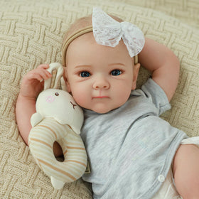 WOOROY hand-painted hair detail enhances realism during gentle playtime.