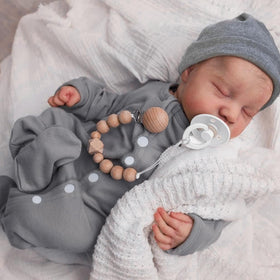 WOOROY 18in reborn baby with full vinyl body for natural, poseable play.