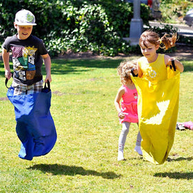 Wowagoga bright colors resist fading for lasting party use.