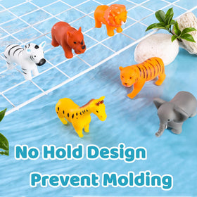 WQTHE Lion bath toy offers soft texture for tiny hands.