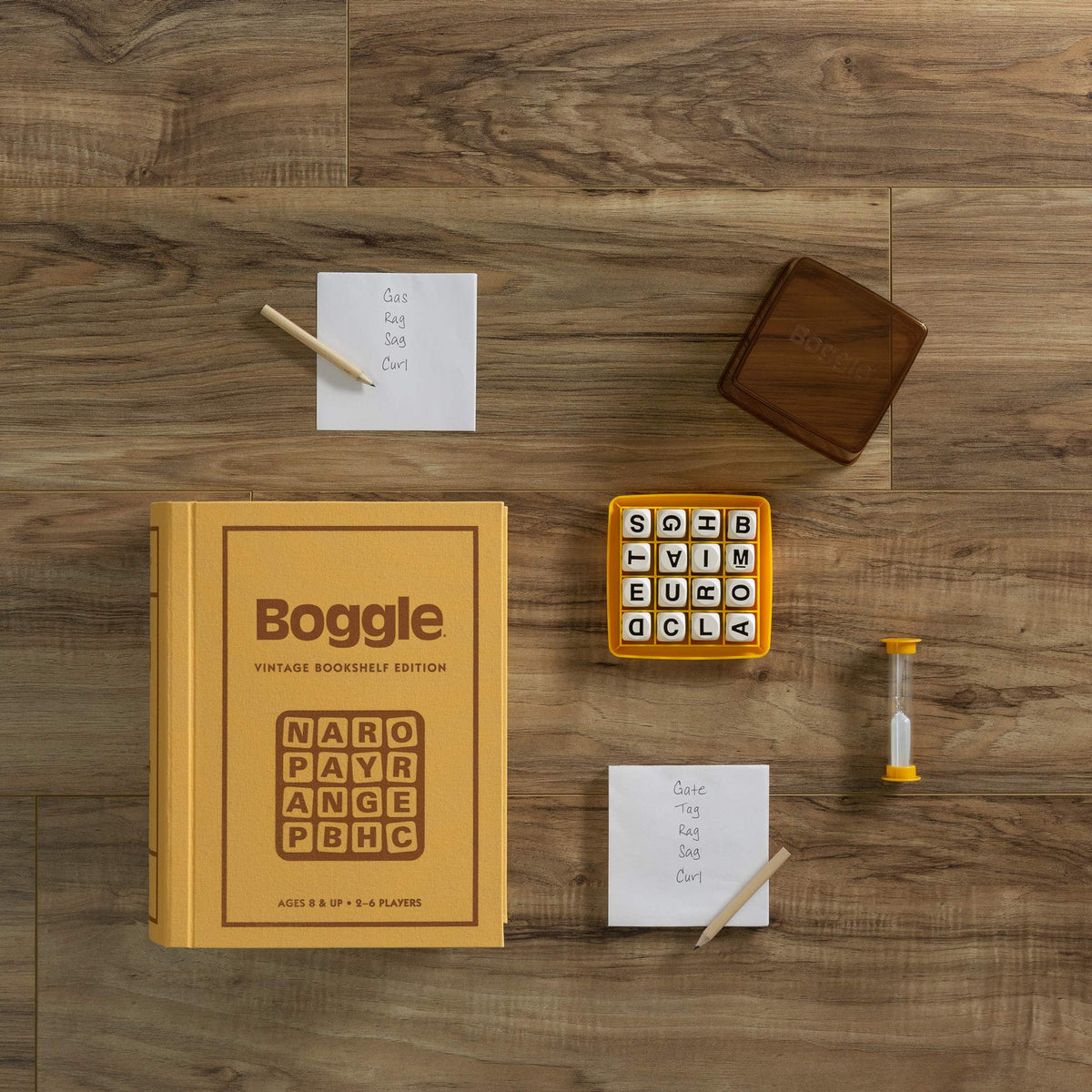 WS Game Company Boggle translucent dome keeps letters secure during fast-paced play.