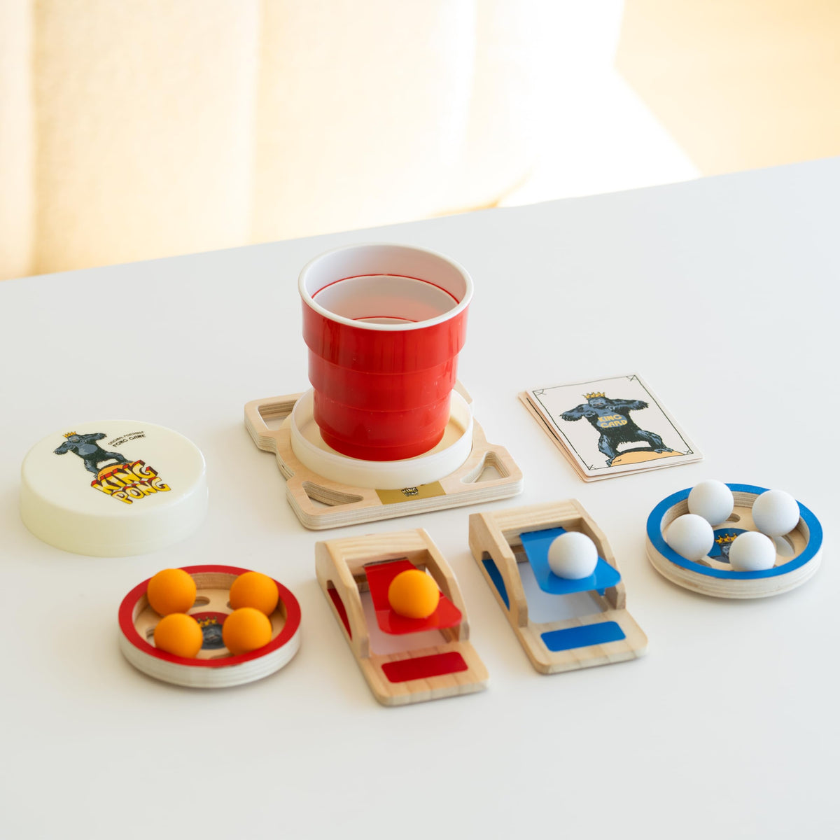 Wudly Games King Pong foldable cup demonstrates portable design.