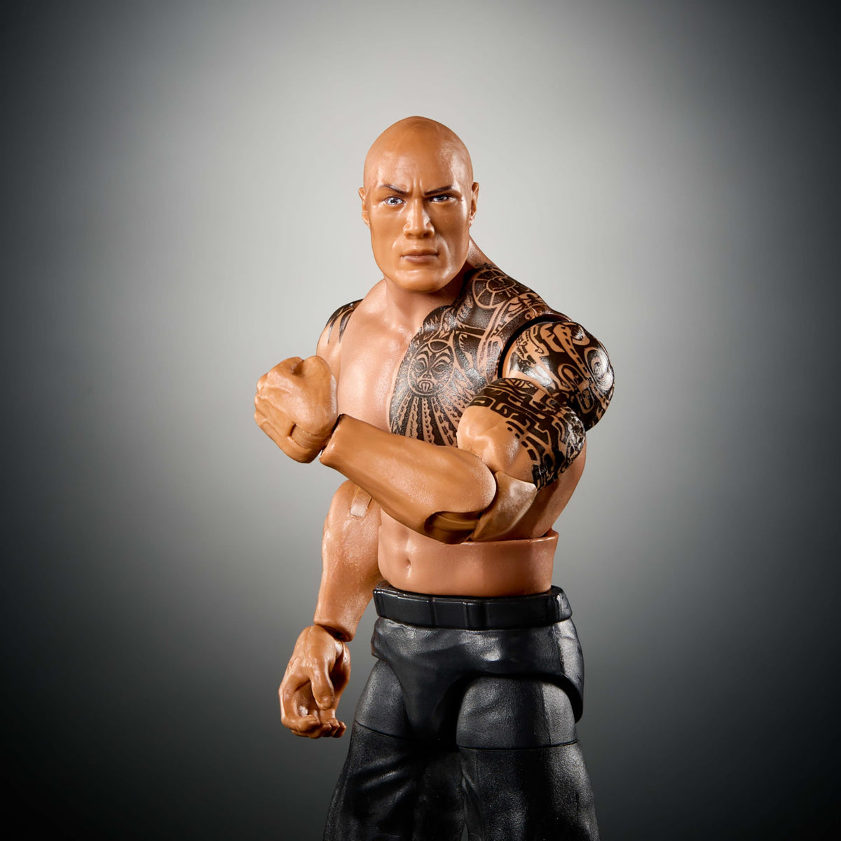 Rock figure showcases 25 articulation points for action poses