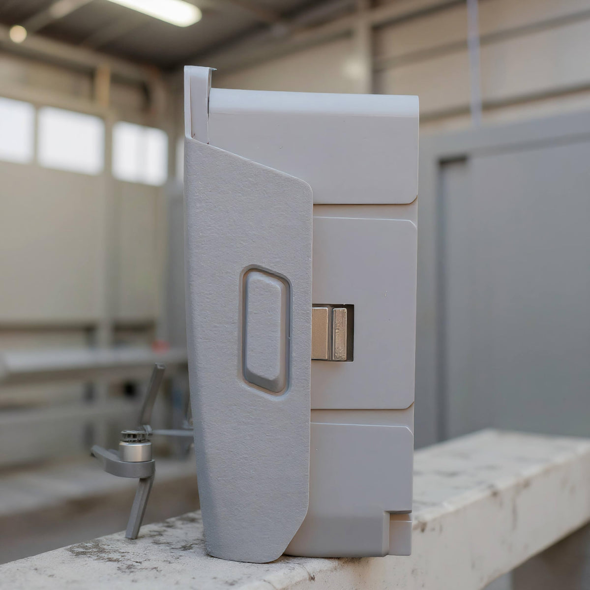 XDJXWJN Battery with four LEDs shows charge level at a glance