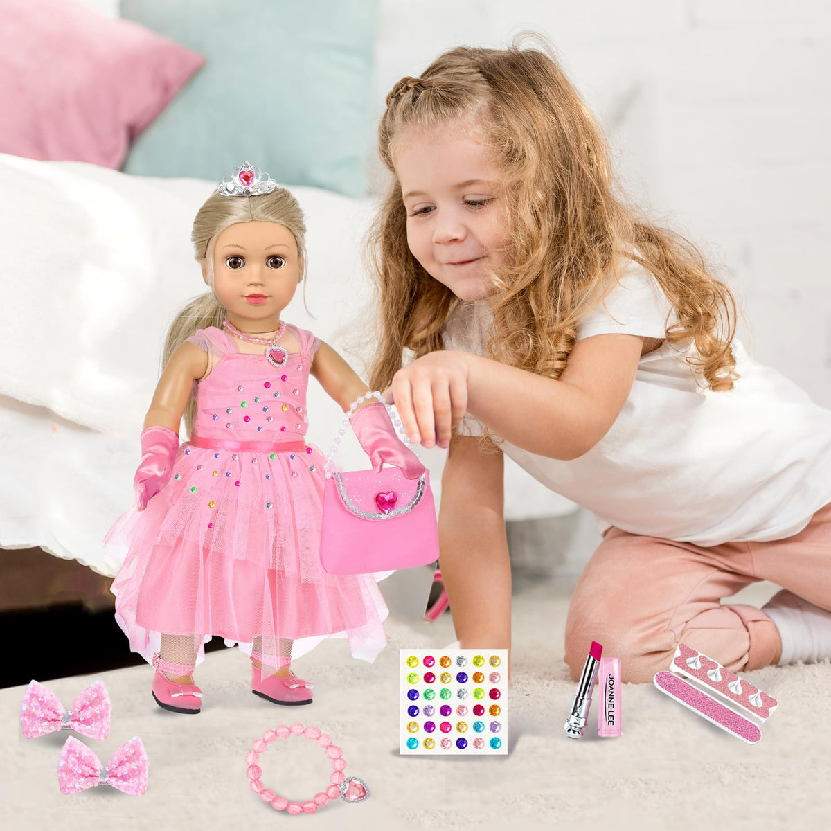 XFEYUE doll satchel with coordinating accessories for outfit completion