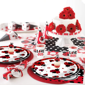 Xigejob Ladybug cups holding drinks with party-ready design