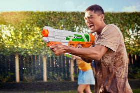 XSHOT Epic range reaches 34 feet for long-distance water blasts.