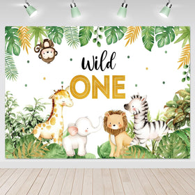XULE Wild One cake topper crowns the party with safari charm.