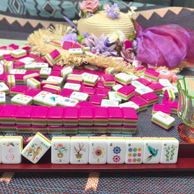 XuMoZC gift-ready packaging makes gifting easy and stylish