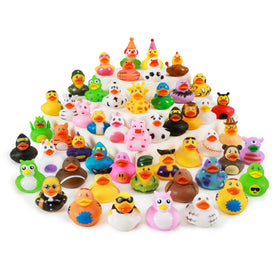 XY-WQ 2-3-inch rubber duck close-up shows bright colors for imaginative play.