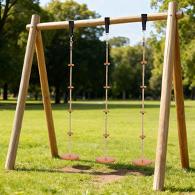 Yangbaga all-wood construction keeps the disc dry and clean after play.