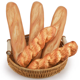 Yatinkim twist baguette 21cm image, ideal for bakery displays and photos.