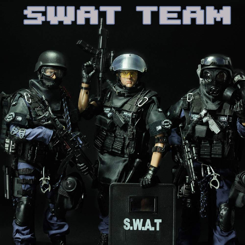 YEIBOBO! SWAT ASSUALTER display-ready box supports safe storage.