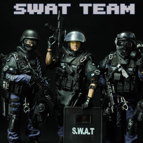 YEIBOBO! SWAT ASSUALTER display-ready box supports safe storage.
