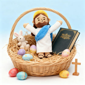 Yelakey surface-washable Jesus plush stays clean after hugs.