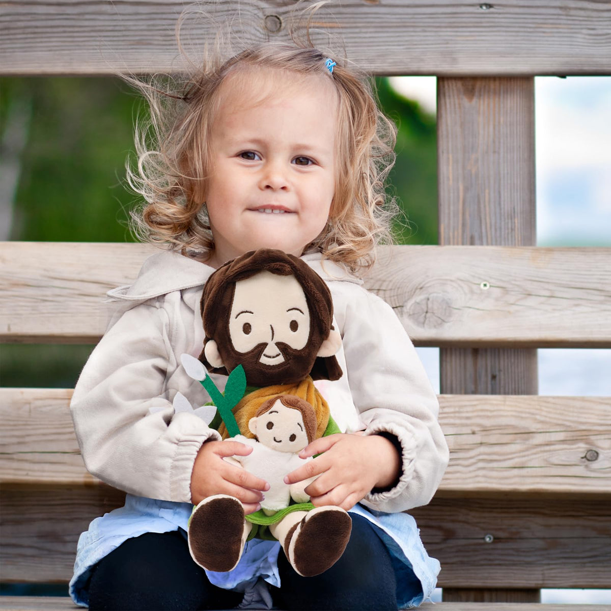Yelakey plush Jesus accompanies kids at parties and gatherings with gentle presence.
