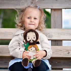 Yelakey plush Jesus accompanies kids at parties and gatherings with gentle presence.