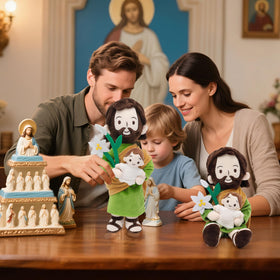 Yelakey Jesus plush, surface washable with safe filling for easy cleanup after play.