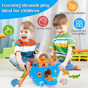 Yelakey Noah's Ark toy lions pair fosters storytelling and role-play scenarios.
