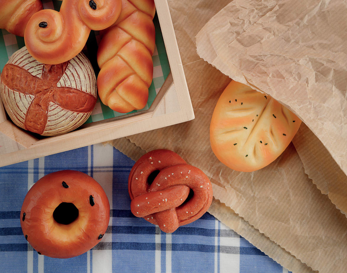 Yellow Door sensory play stones croissant – kid-friendly stones for imaginative kitchen scenes