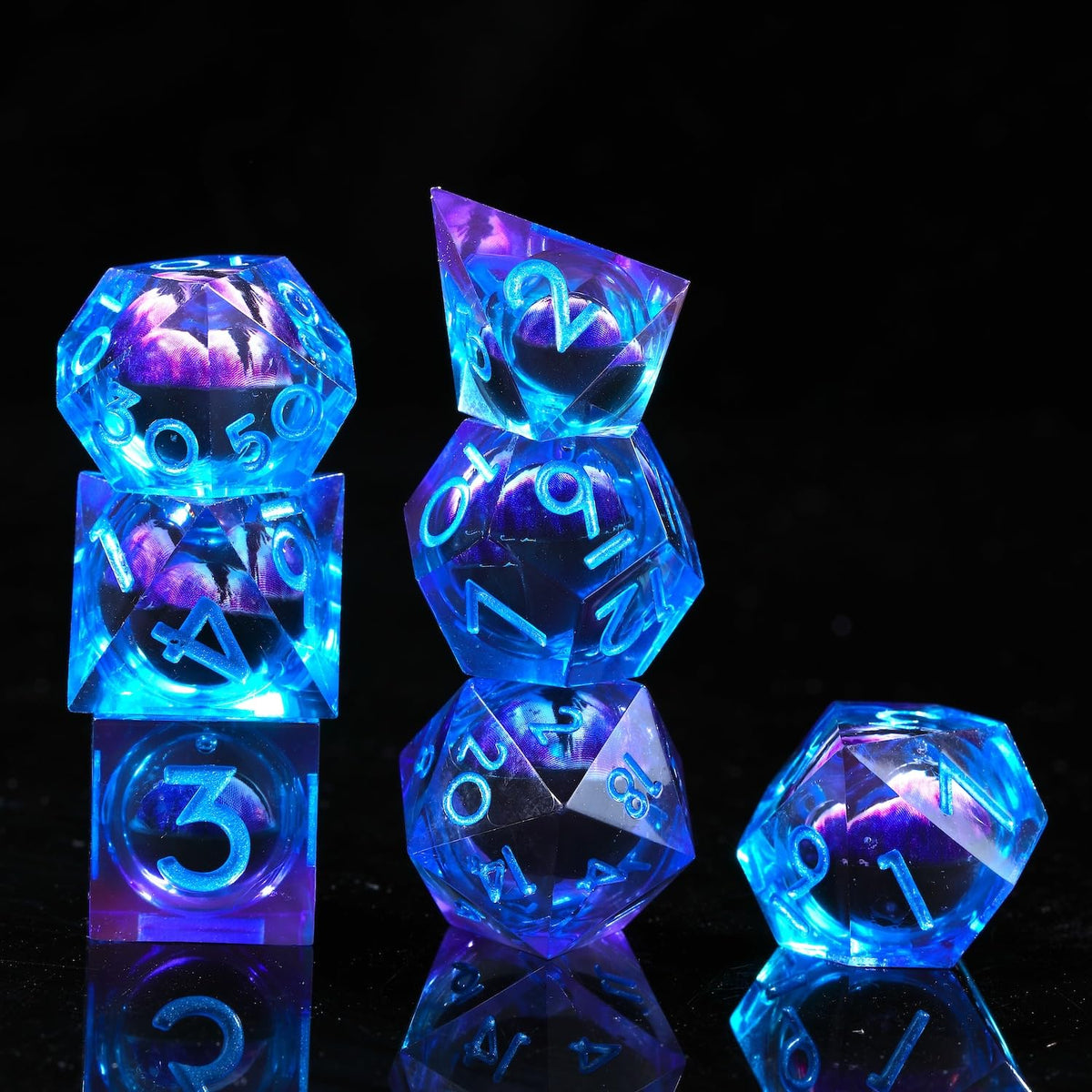 YEMEKO liquid-core dice feature a floating eye for dramatic rolls.